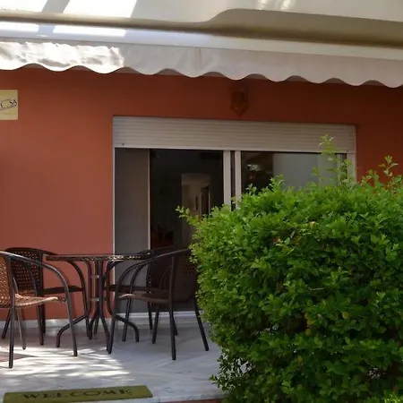 Ferienhaus Sleeps 10 Pool Air Con *